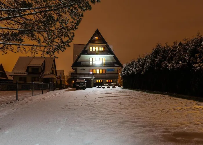 Słoneczny Nocleg ze śniadaniem 3*